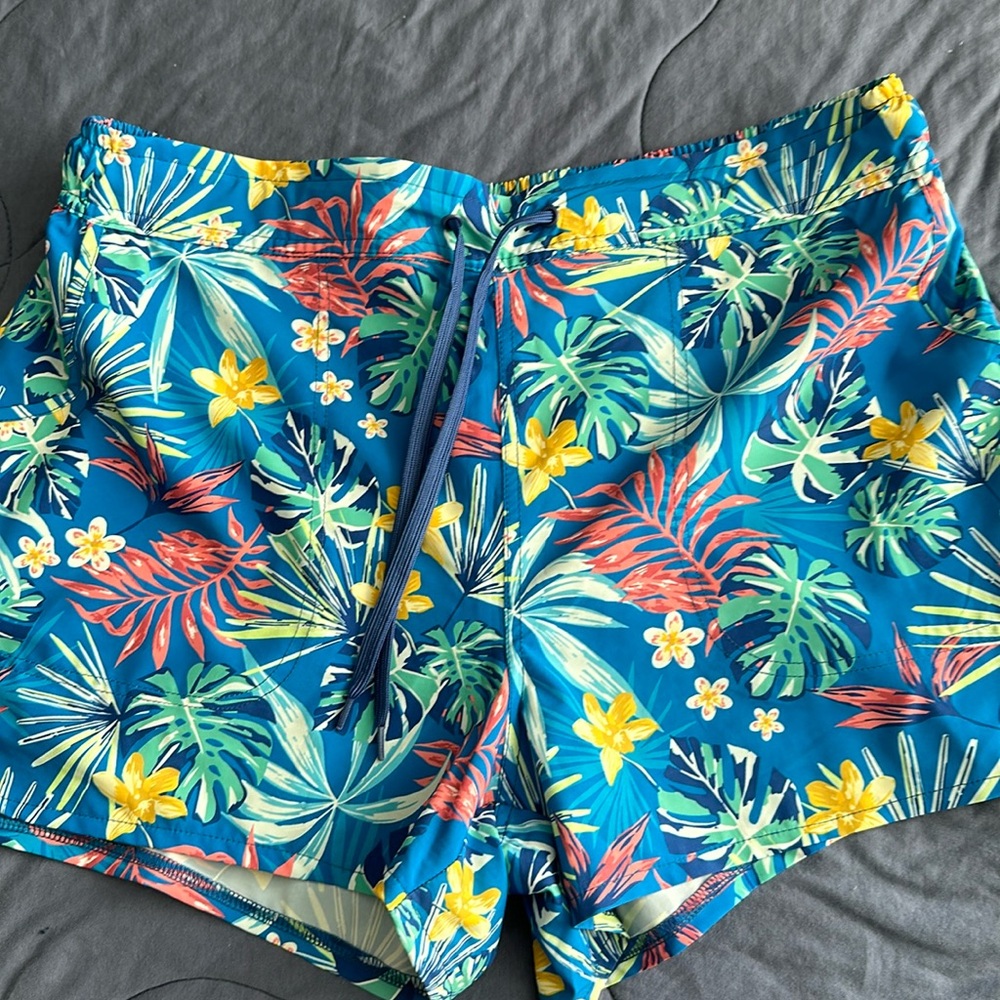 Women swim bottom